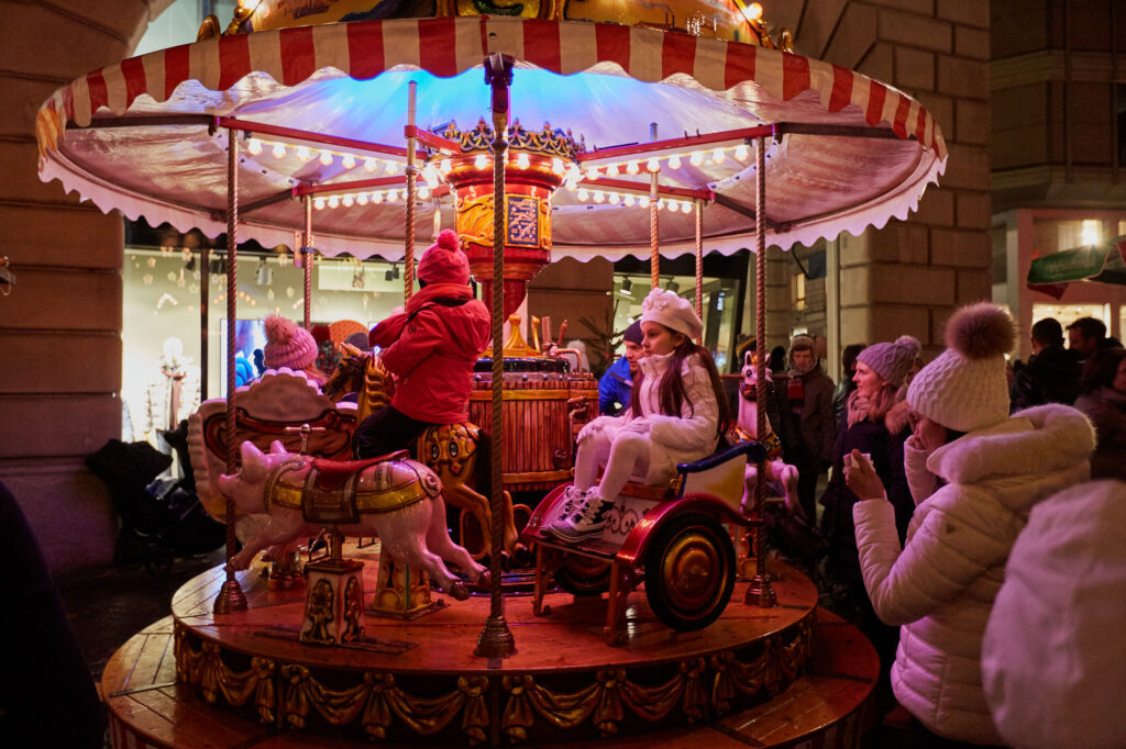 vermietung_nostalgie_kinder_karussell