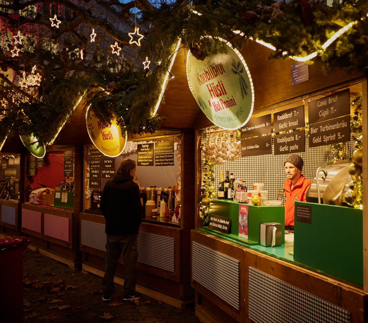 markthaus_vermietung_holzhäuser_verkaufsstände