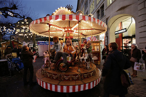 nostalgie_kinderkarussell_mieten_zurich_2