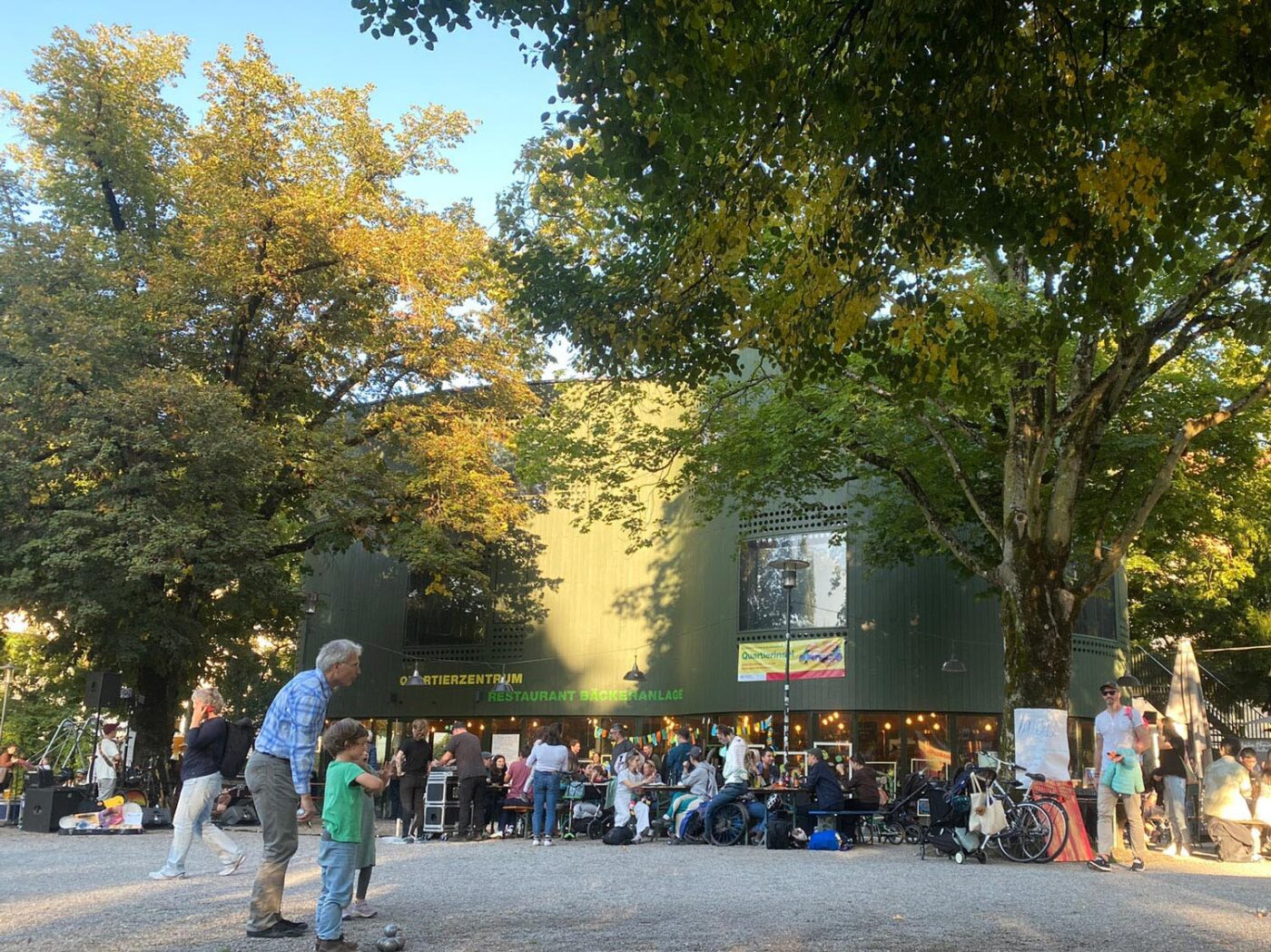 brot_bistro_bar_baeckeranlage_park